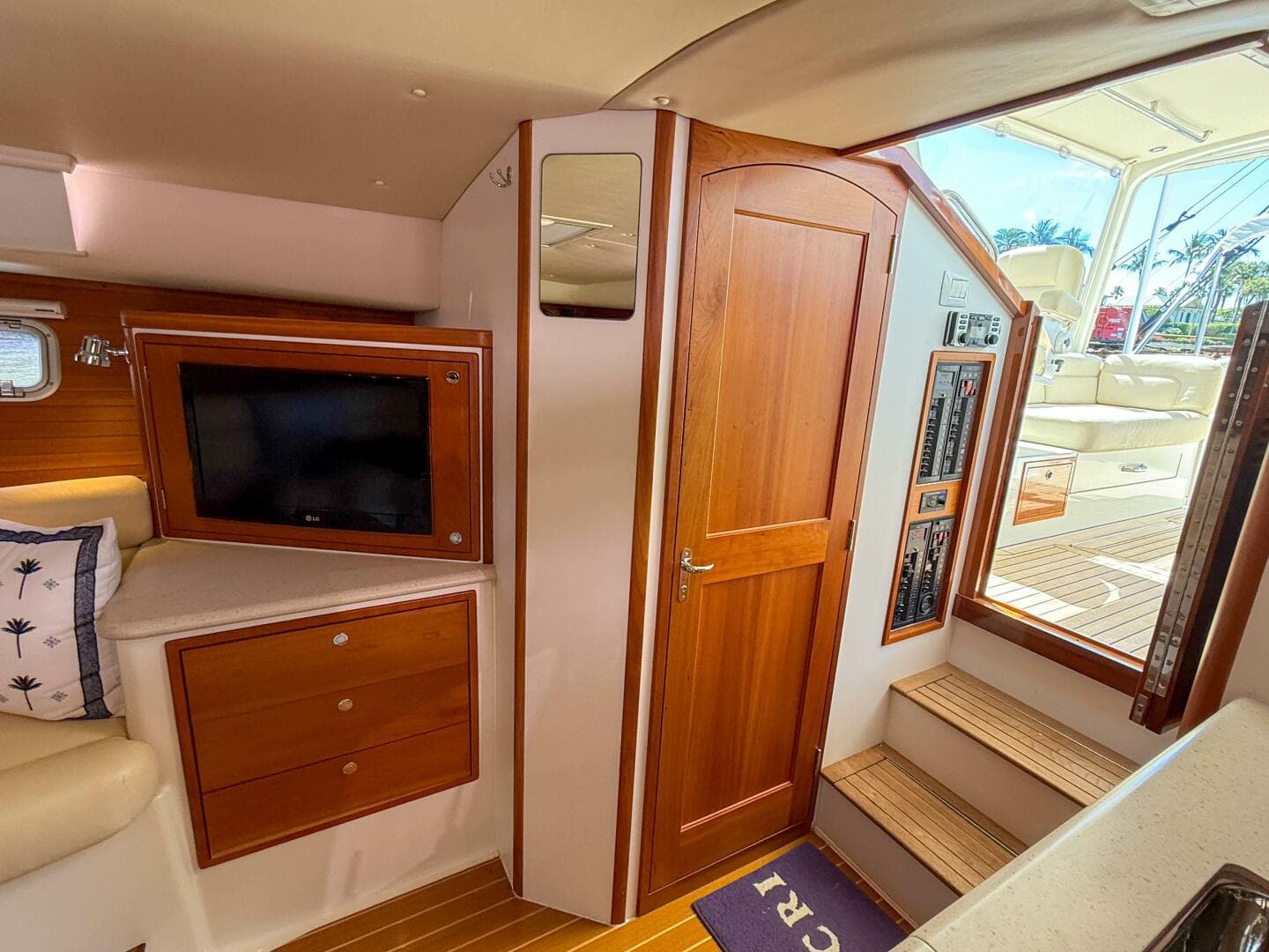 2012 Mjm 36Z Downeast — photo 32