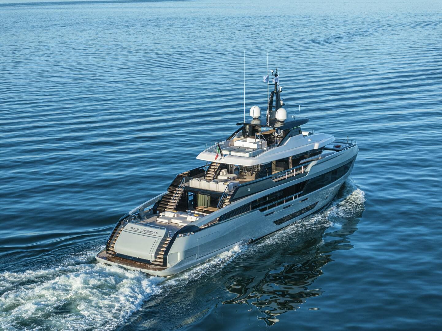 2028 Ocean King Doge 400 — photo 27