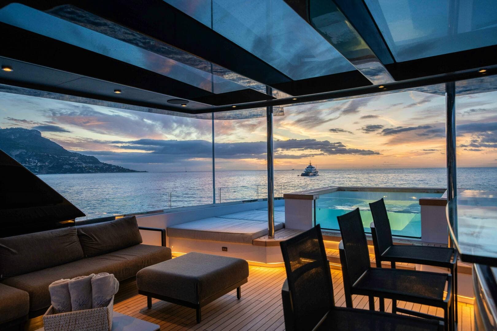 2028 Ocean King Ducale 120 — photo 19