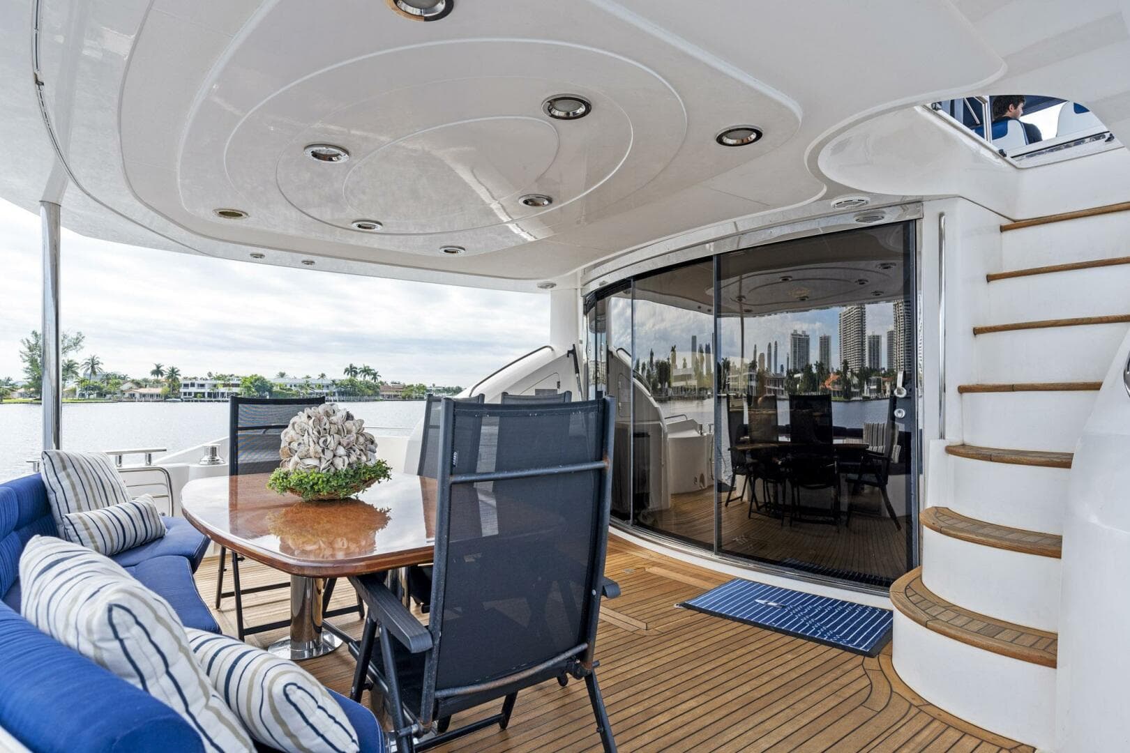 2006 Sunseeker 75 Yacht — photo 19