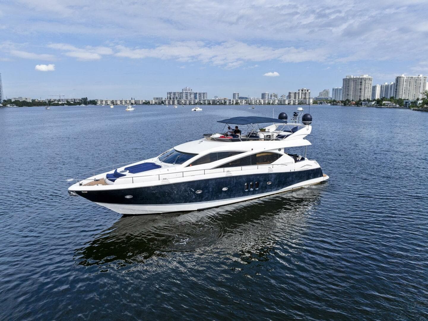 2006 Sunseeker 75 Yacht — photo 10