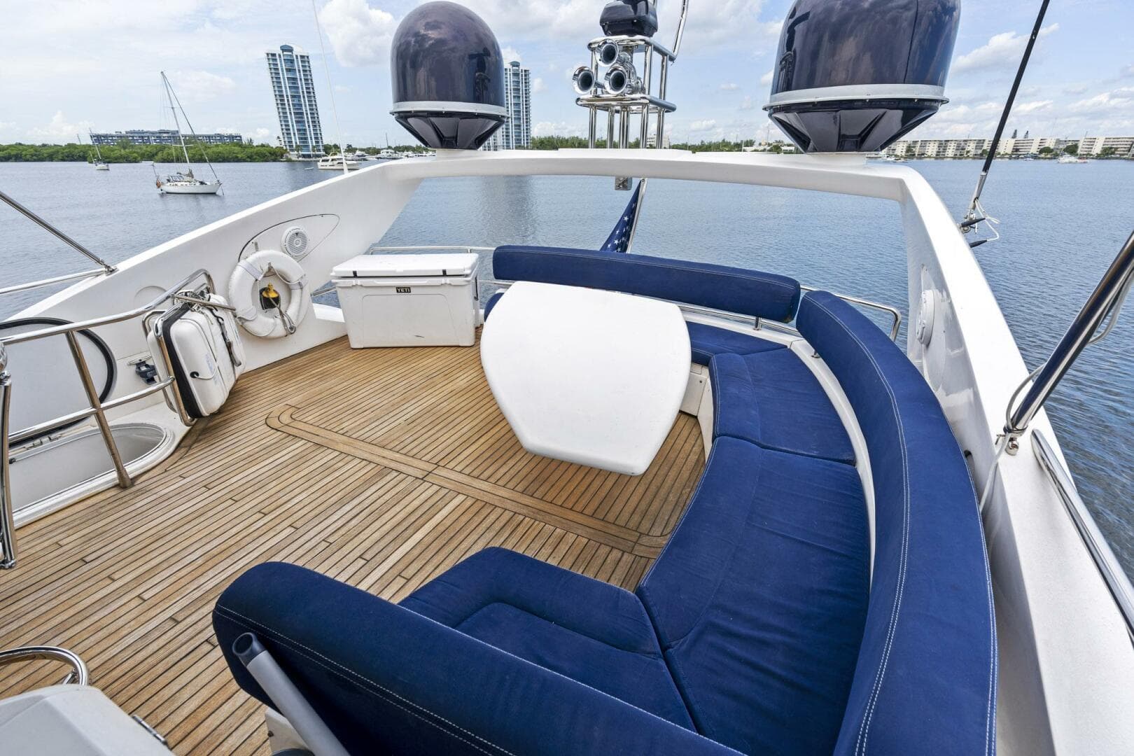 2006 Sunseeker 75 Yacht — photo 37