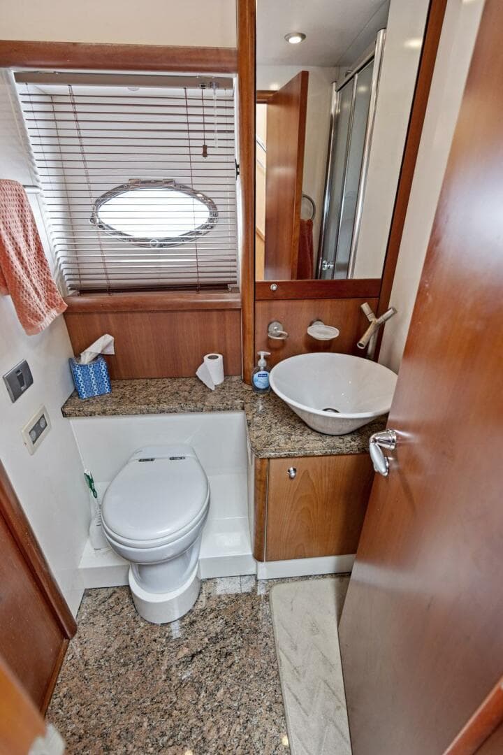 2006 Sunseeker 75 Yacht — photo 63