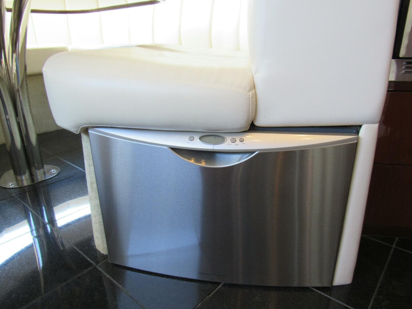 2007 Marquis Pilothouse — photo 27