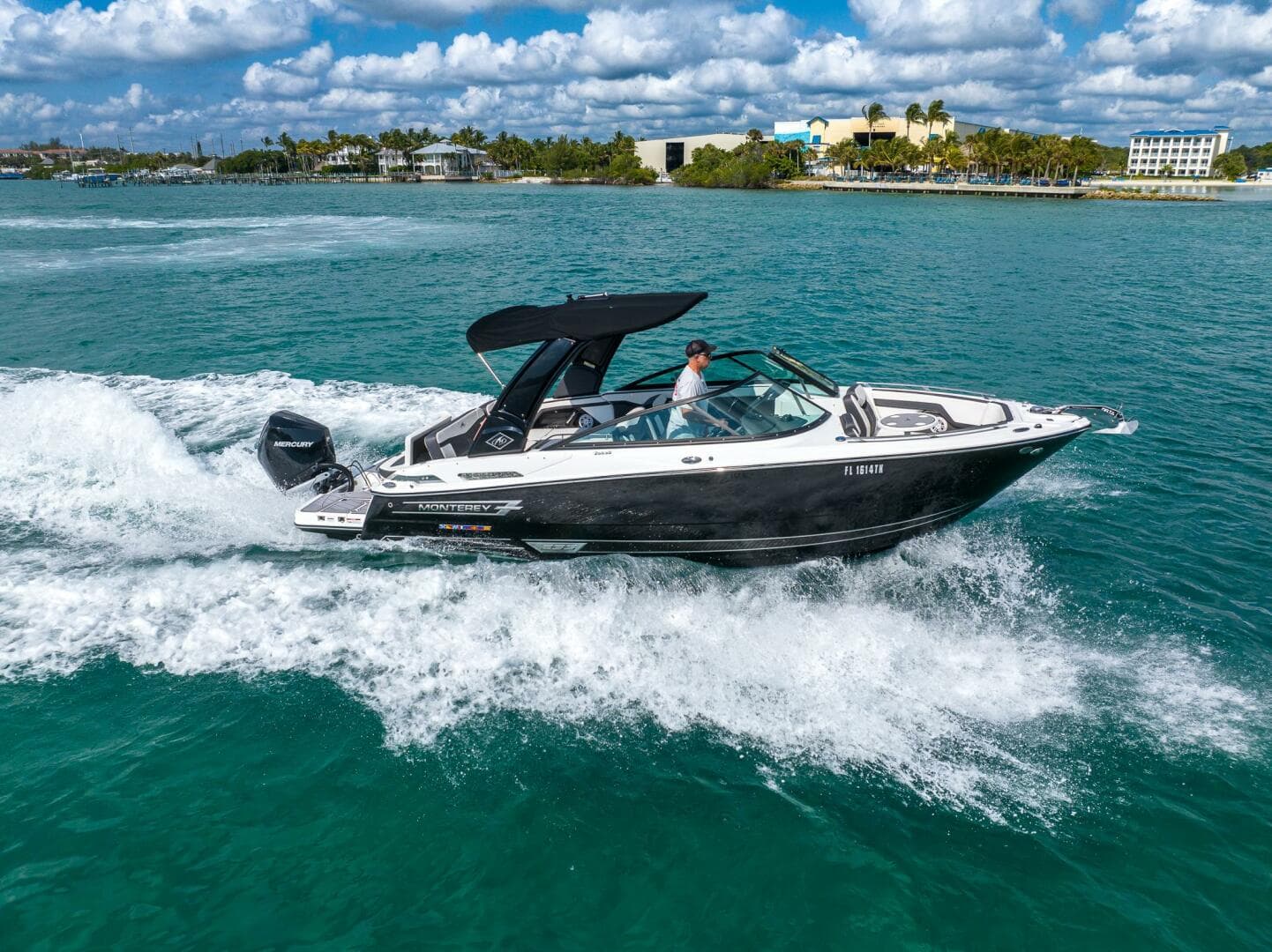 2023 Monterey 255 SS Super Sport — photo 2