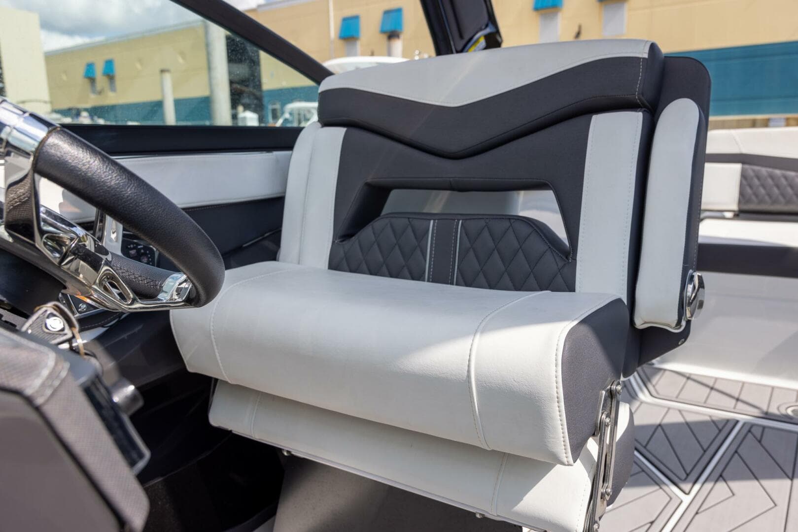 2023 Monterey 255 SS Super Sport — photo 23