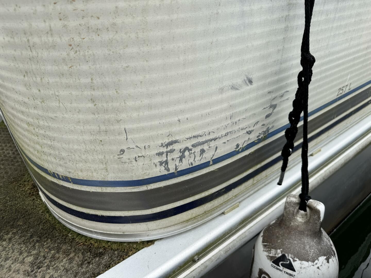 2002 Bennington 257L Pontoon — photo 81