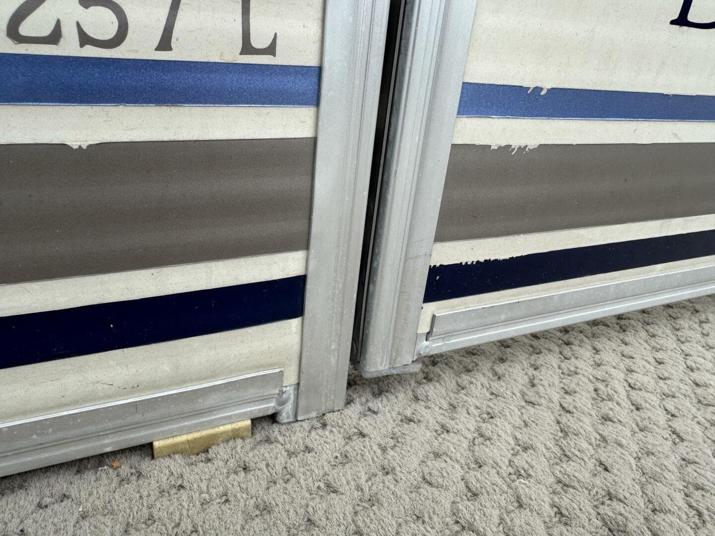 2002 Bennington 257L Pontoon — photo 101