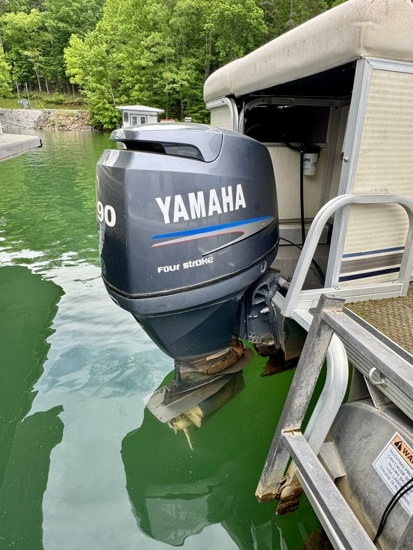 2002 Bennington 257L Pontoon — photo 27