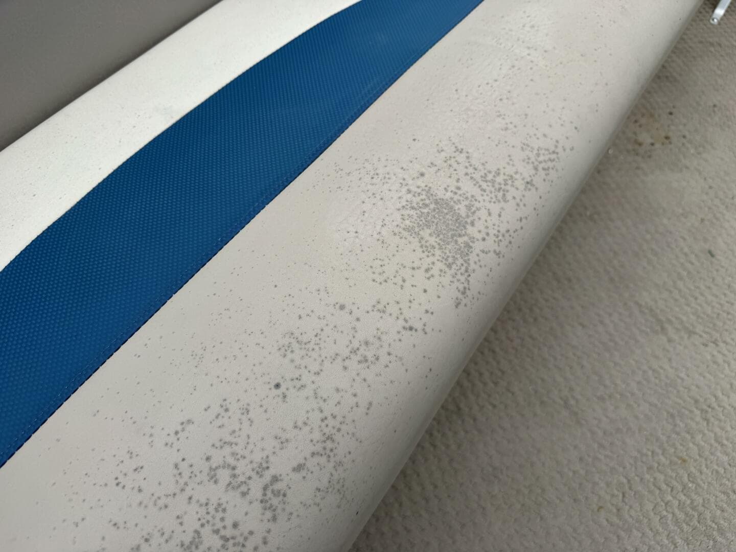 2002 Bennington 257L Pontoon — photo 44