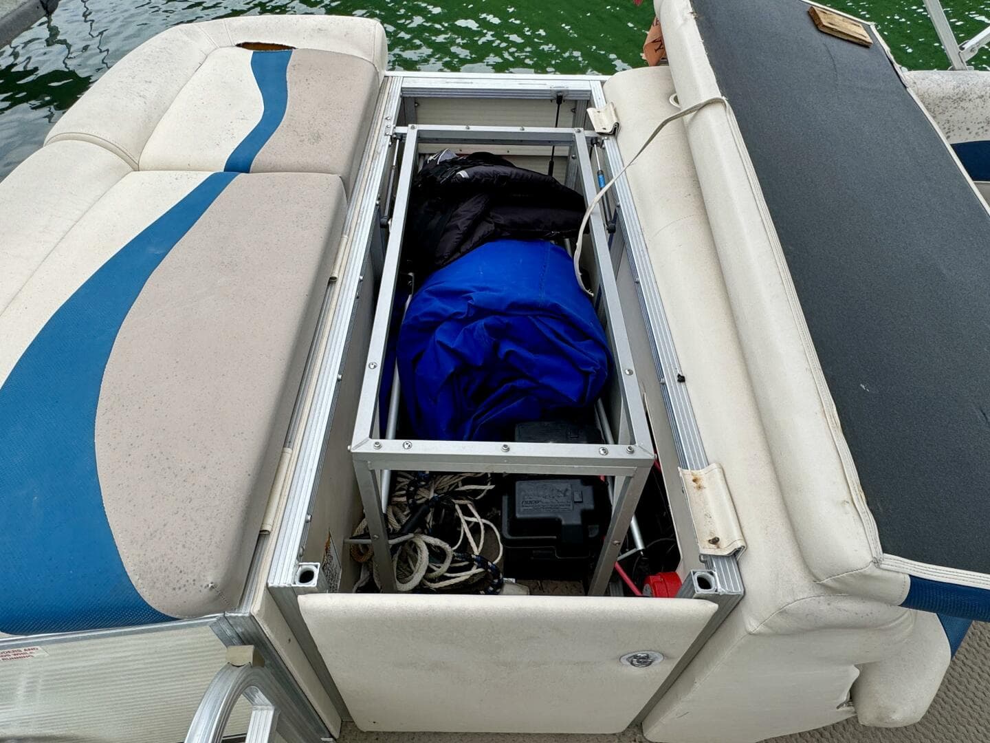 2002 Bennington 257L Pontoon — photo 23