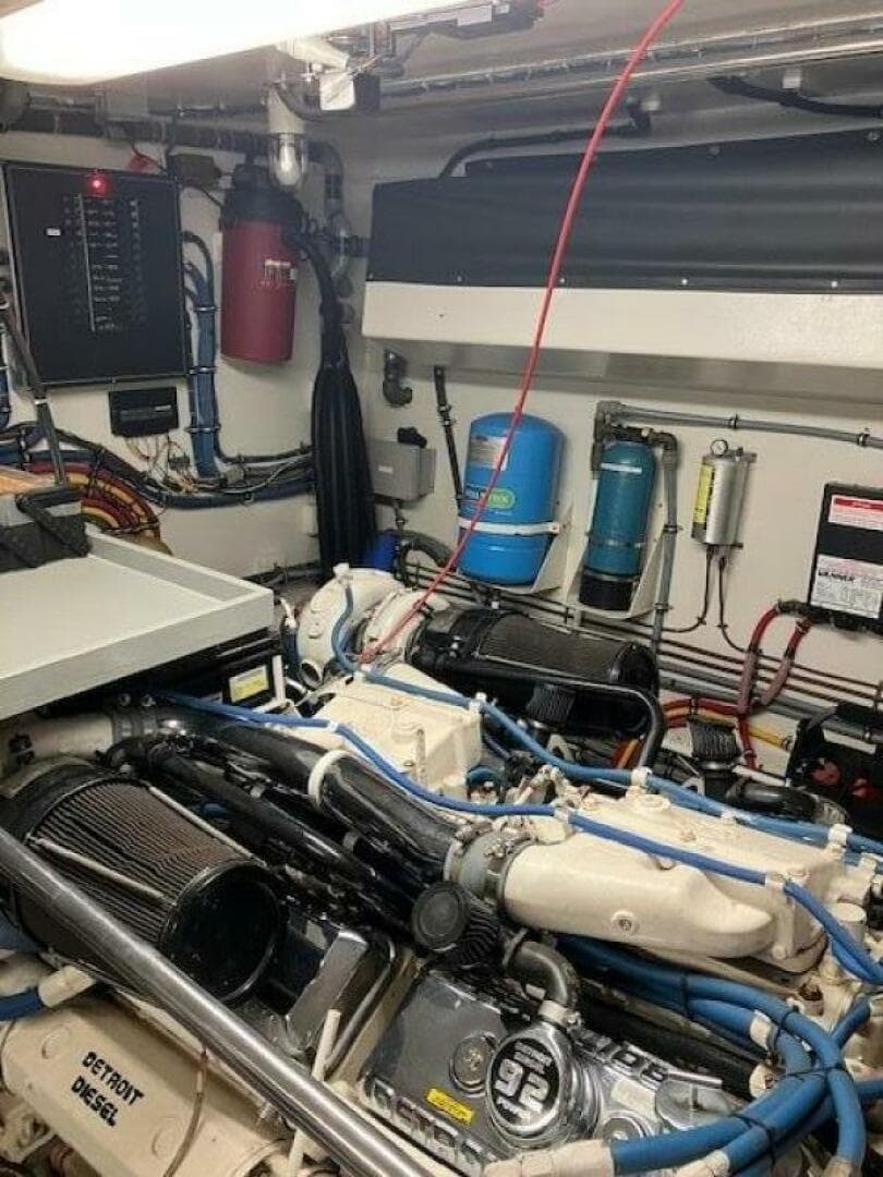 1996 Hatteras Sport Deck — photo 42