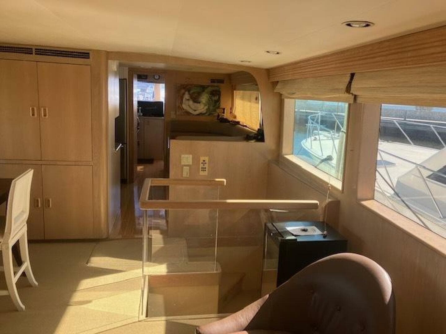 1996 Hatteras Sport Deck — photo 15