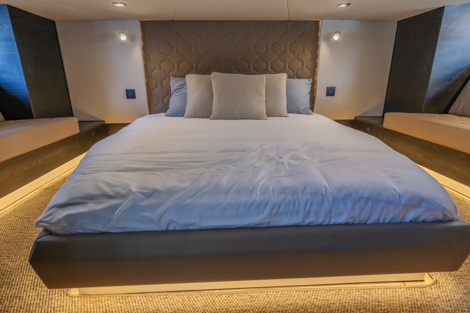 2023 Vanquish Yachts Vq 58 — photo 50