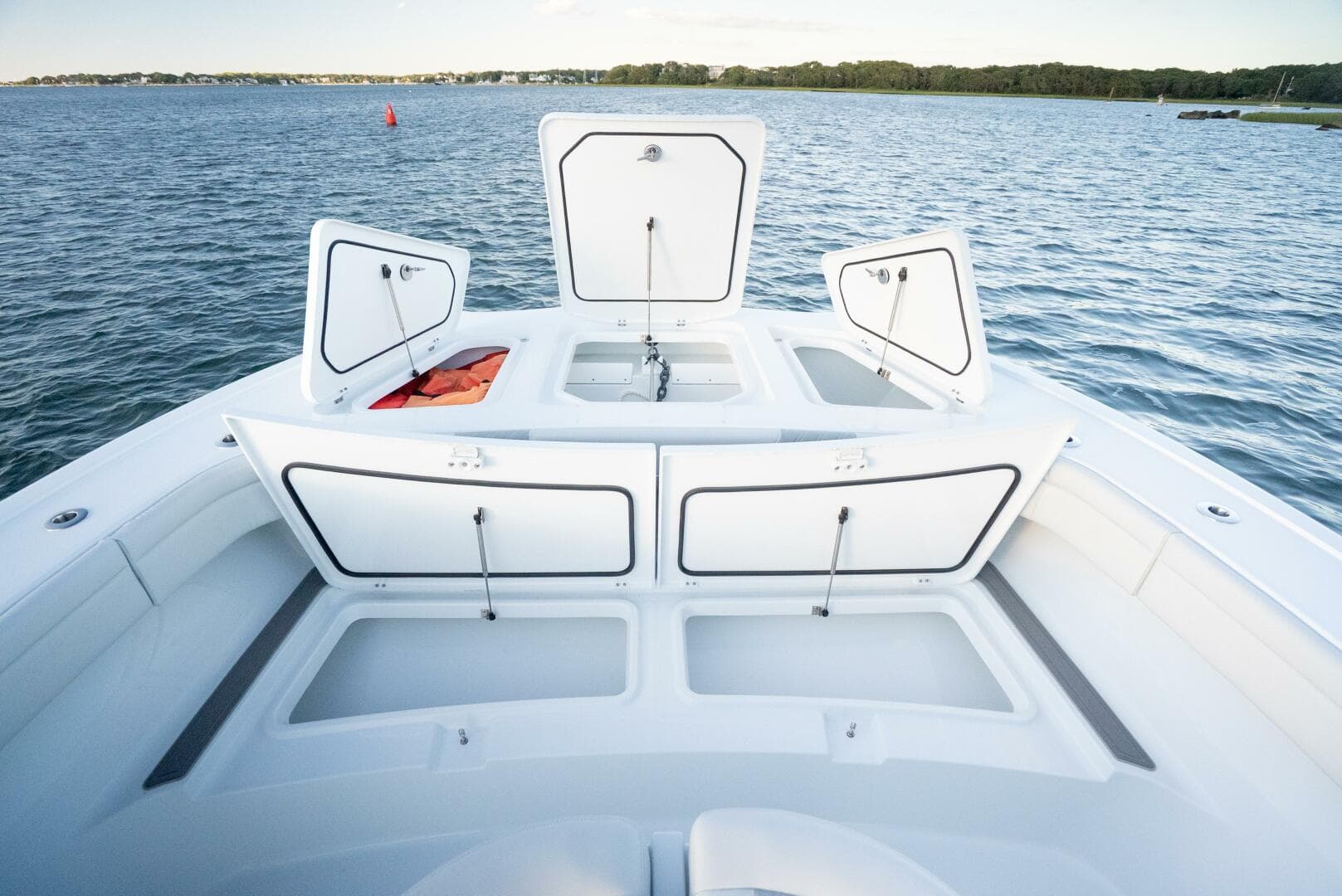 2026 Costa Custom 34 SV — photo 43