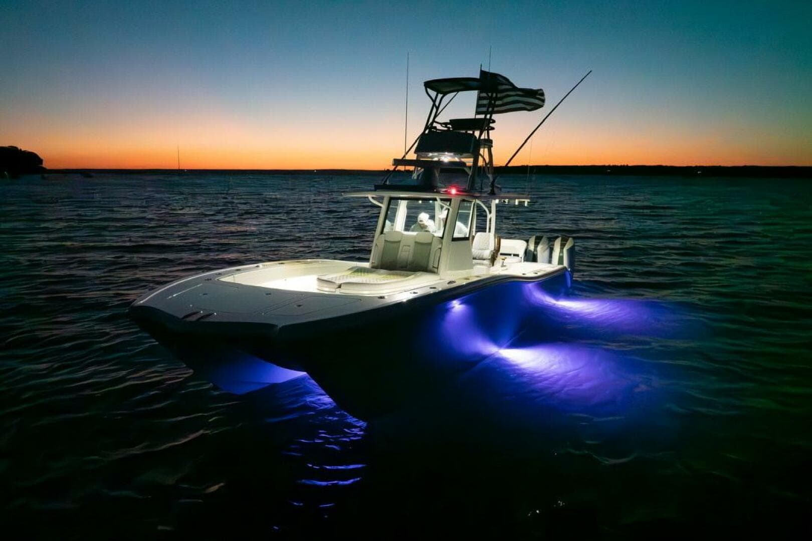 2026 Costa Custom 34 SV — photo 10