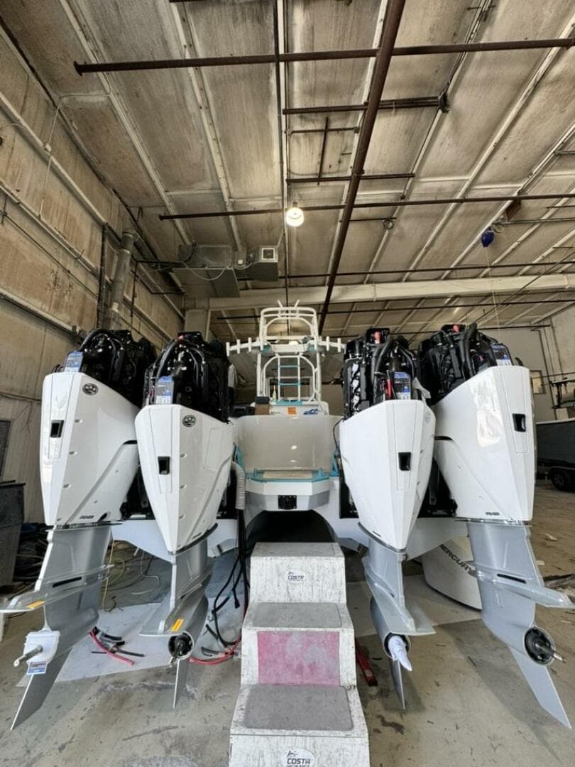 2026 Costa Custom 34 SV — photo 82