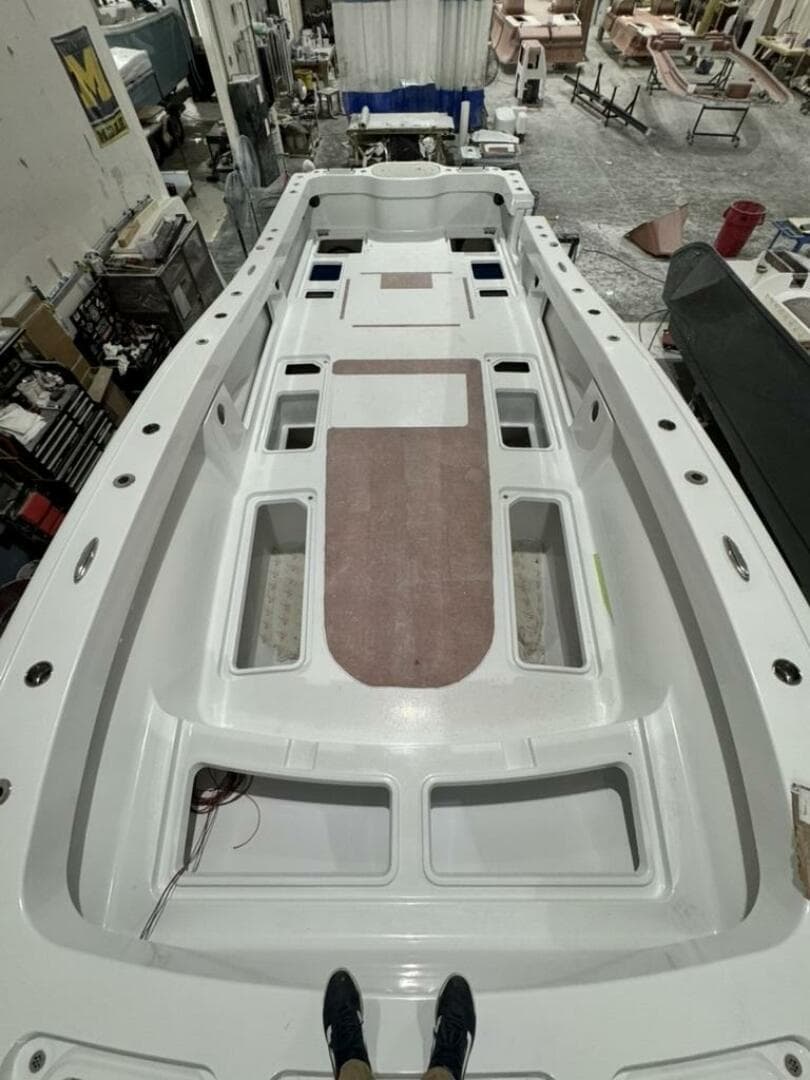 2026 Costa Custom 34 SV — photo 74