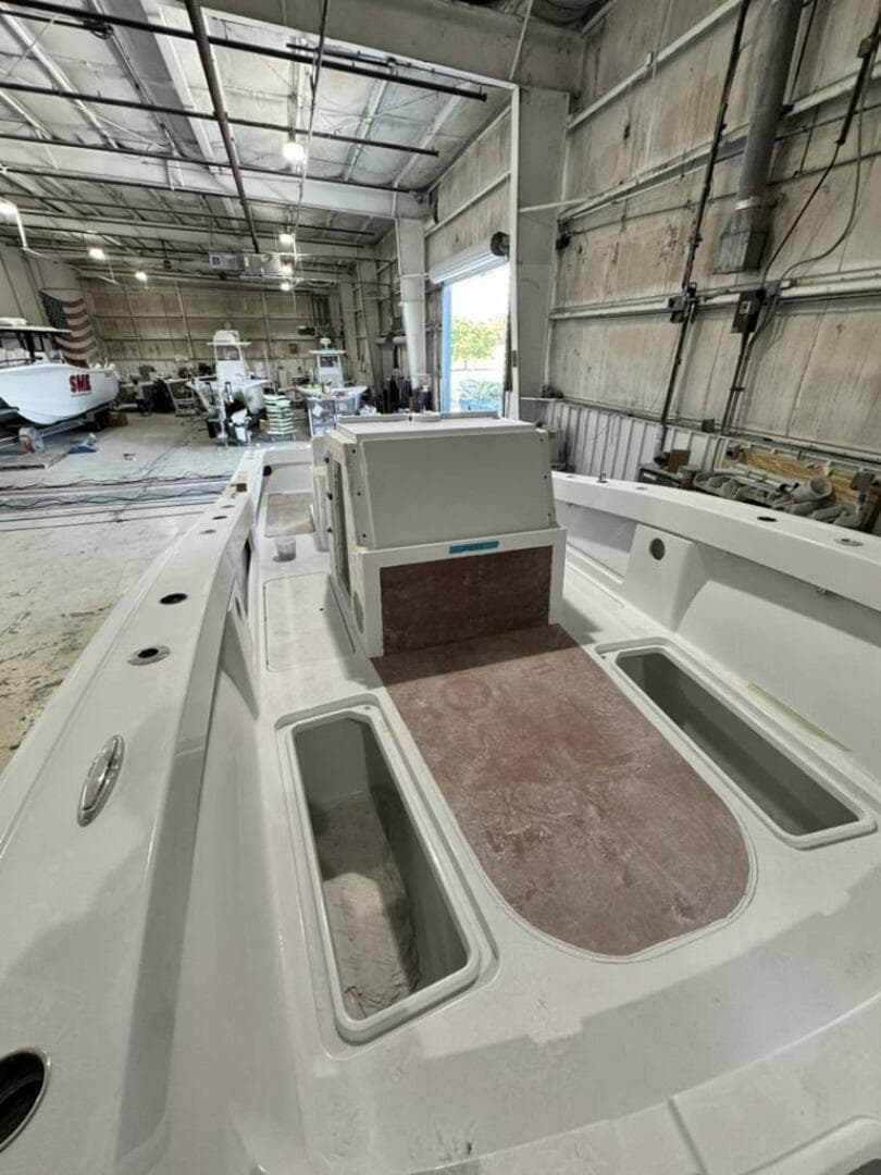 2026 Costa Custom 34 SV — photo 78