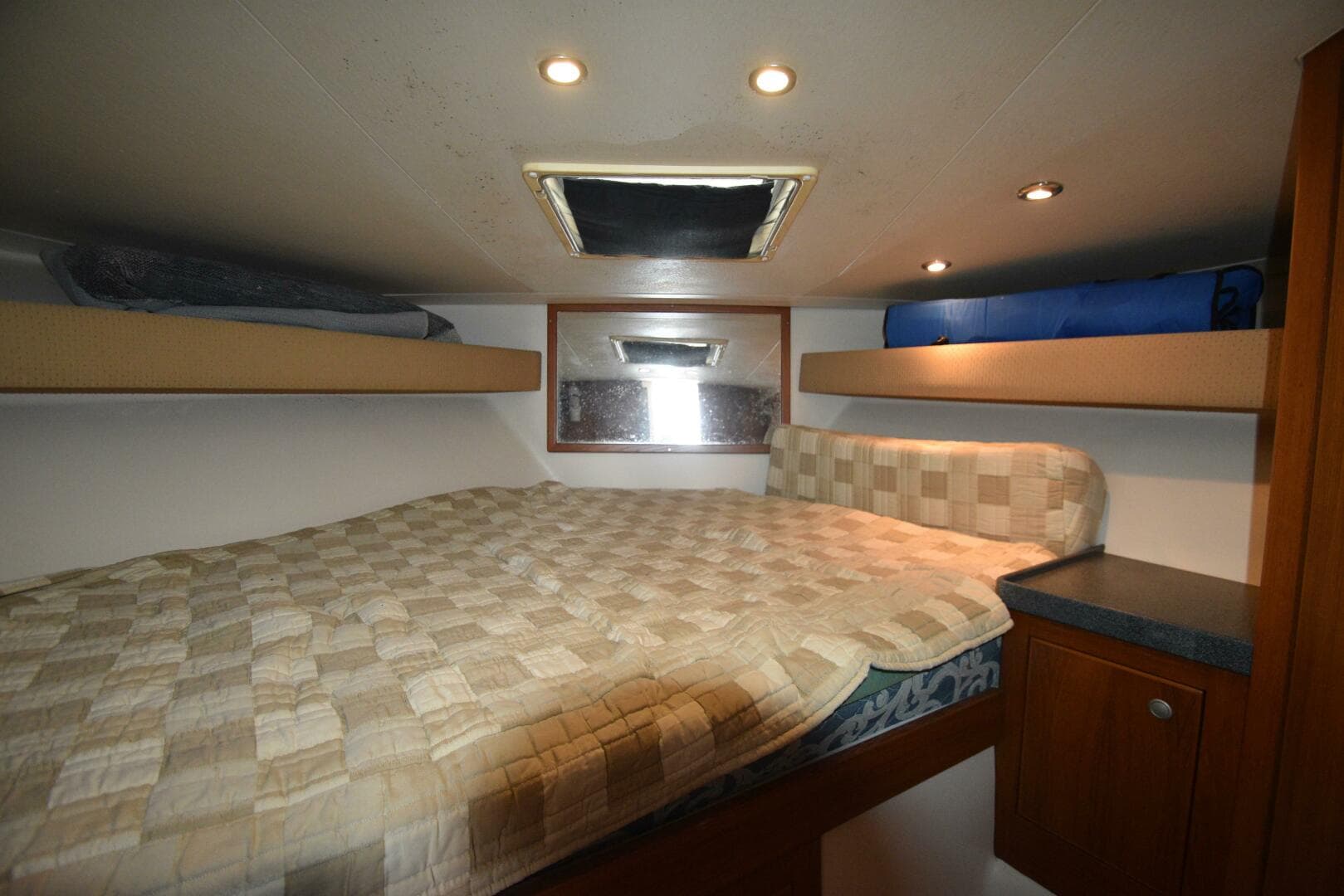 2001 Luhrs 340 Convertible — photo 25