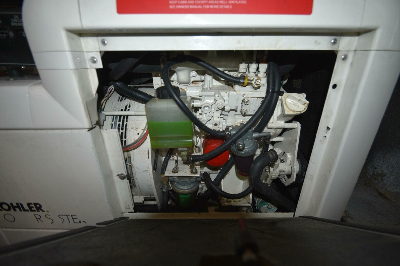 2001 Luhrs 340 Convertible — photo 14