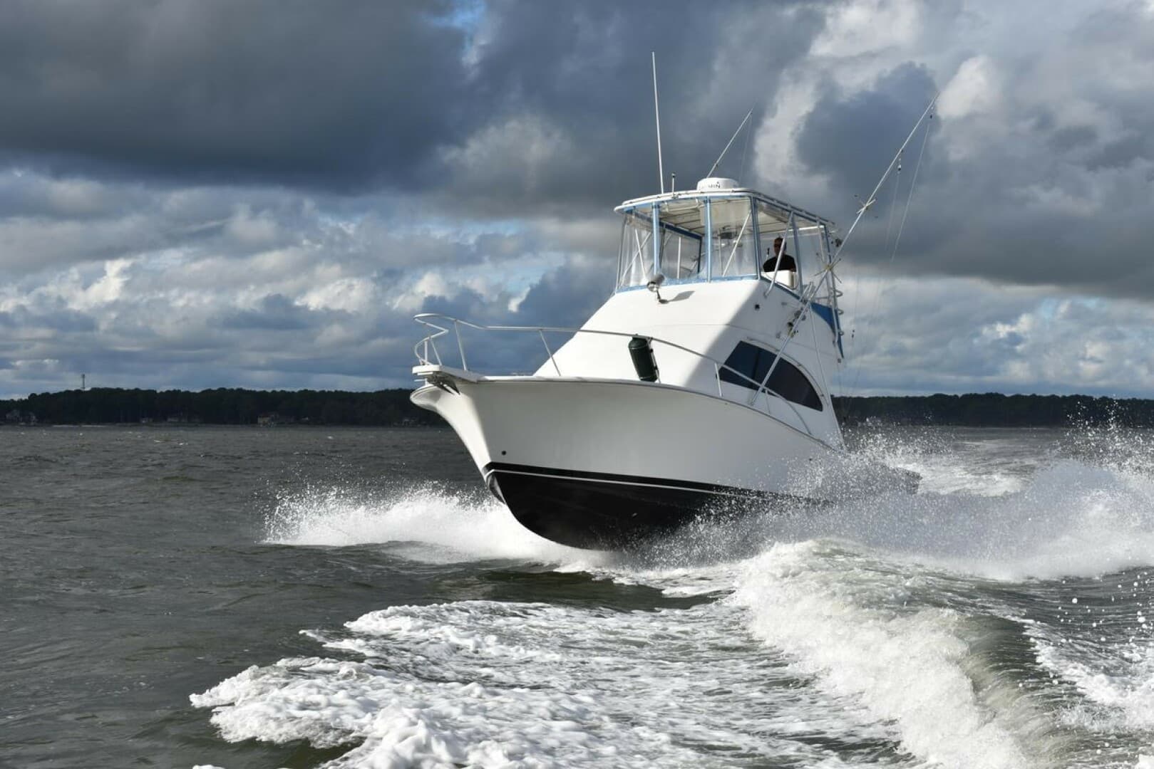 2001 Luhrs 340 Convertible — photo 1