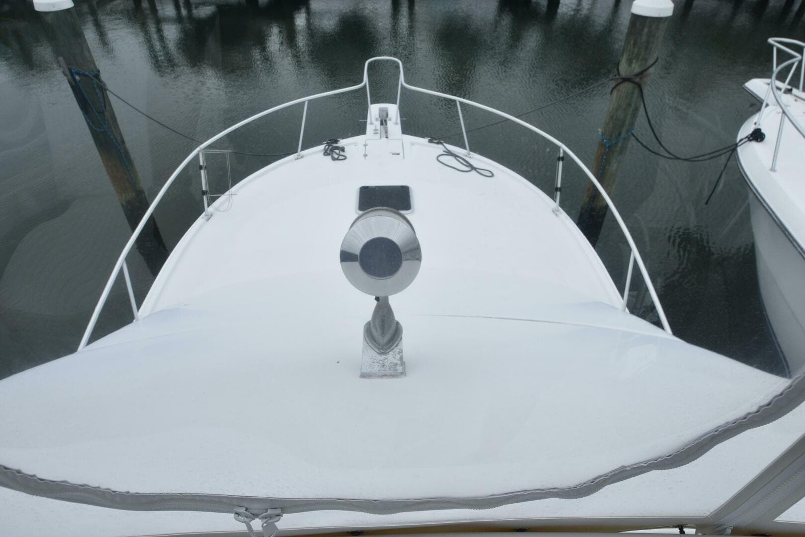 2001 Luhrs 340 Convertible — photo 9
