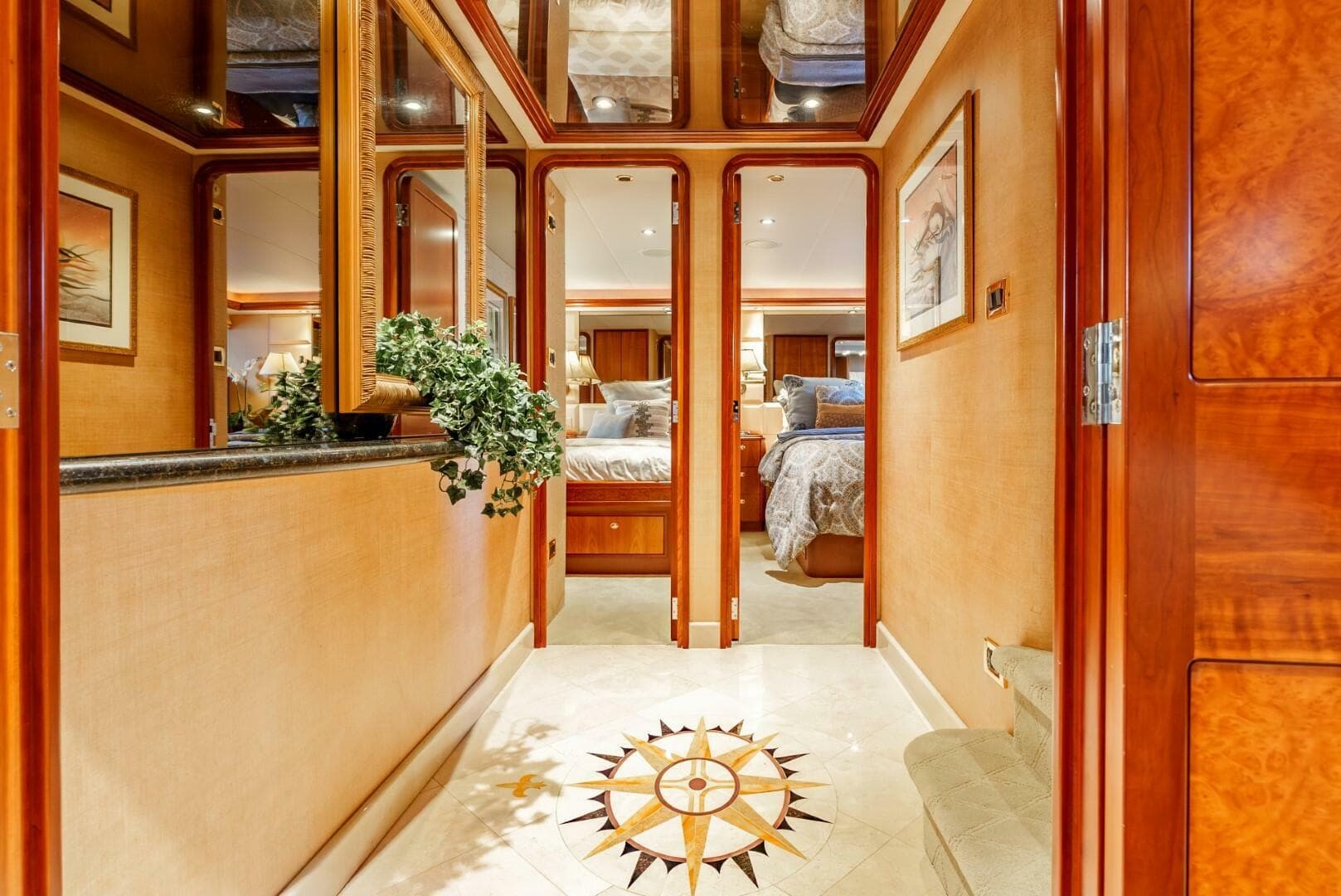 2003 Westport Cockpit — photo 14