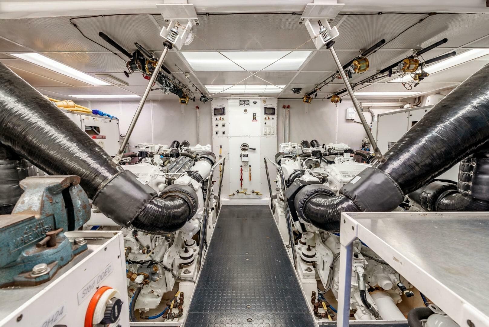 2003 Westport Cockpit — photo 31