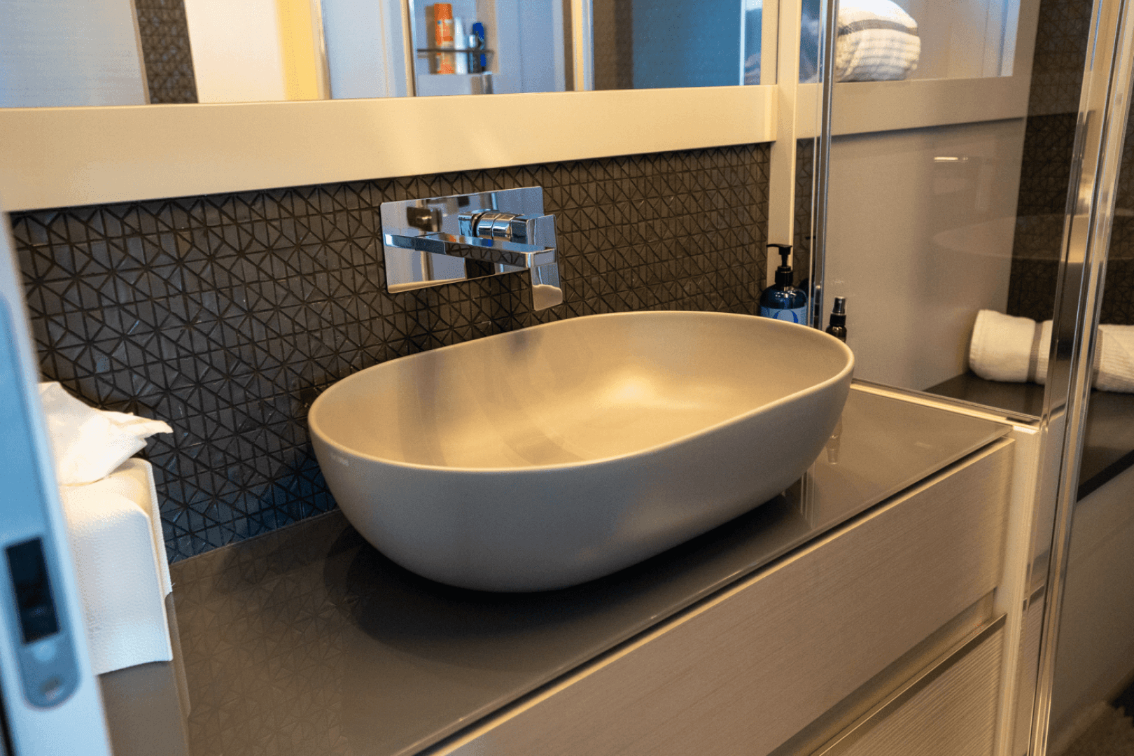 2020 Pershing 7X — photo 36