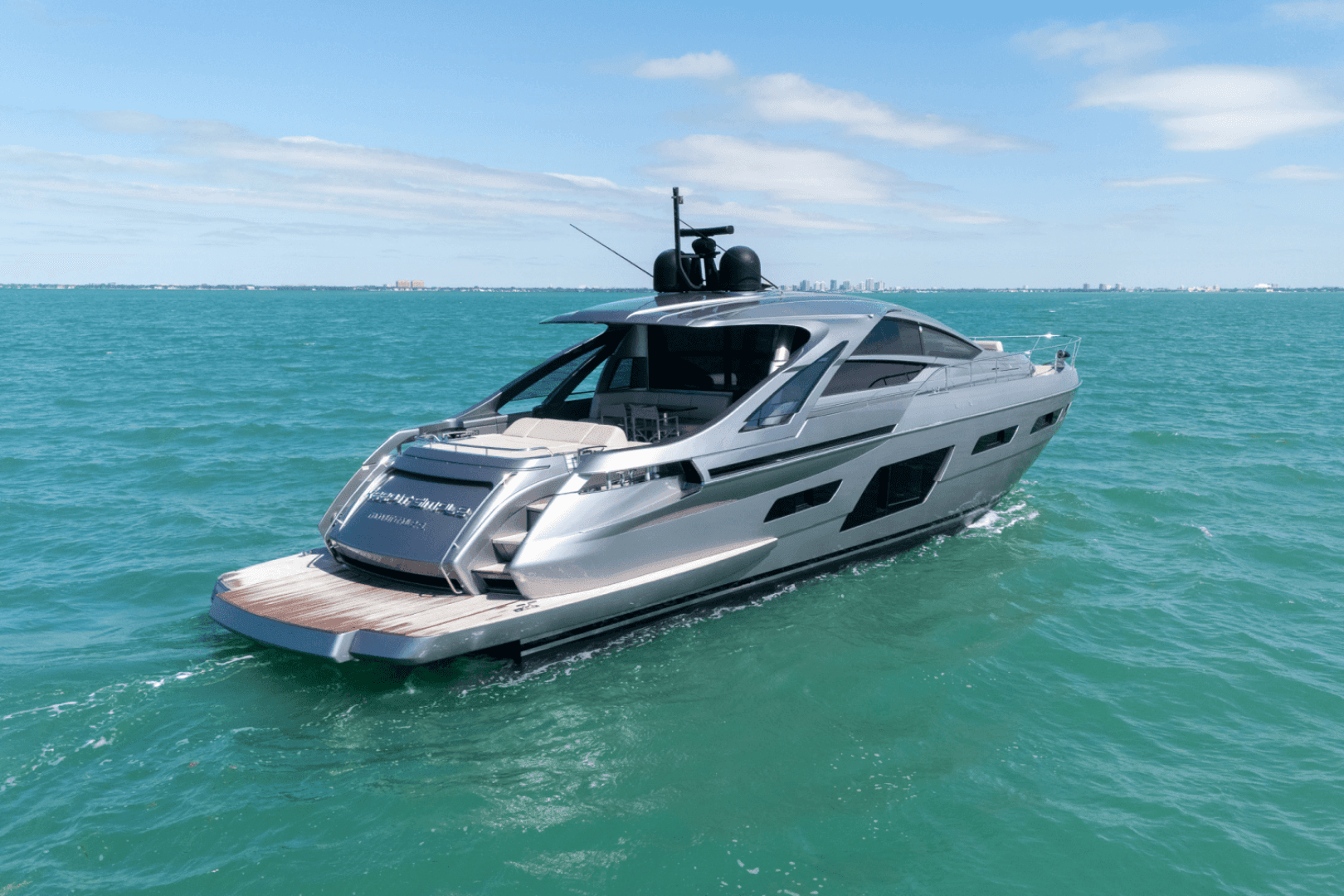 2020 Pershing 7X — photo 2