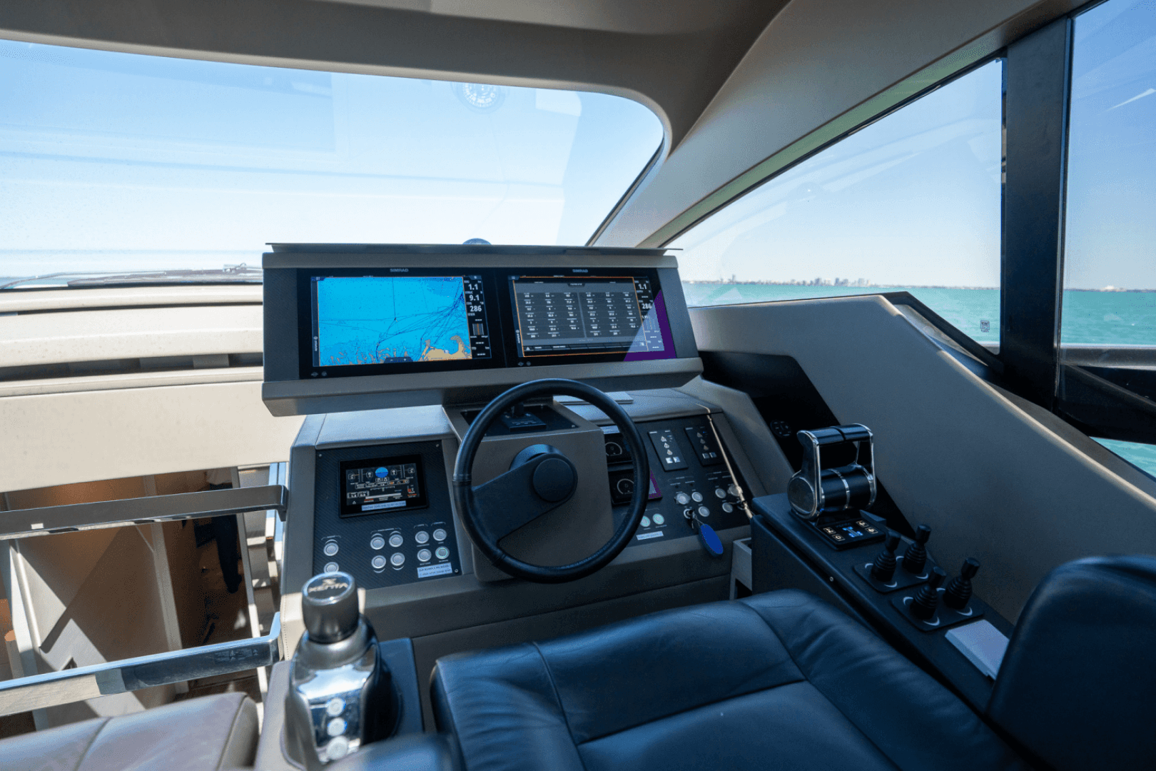 2020 Pershing 7X — photo 60