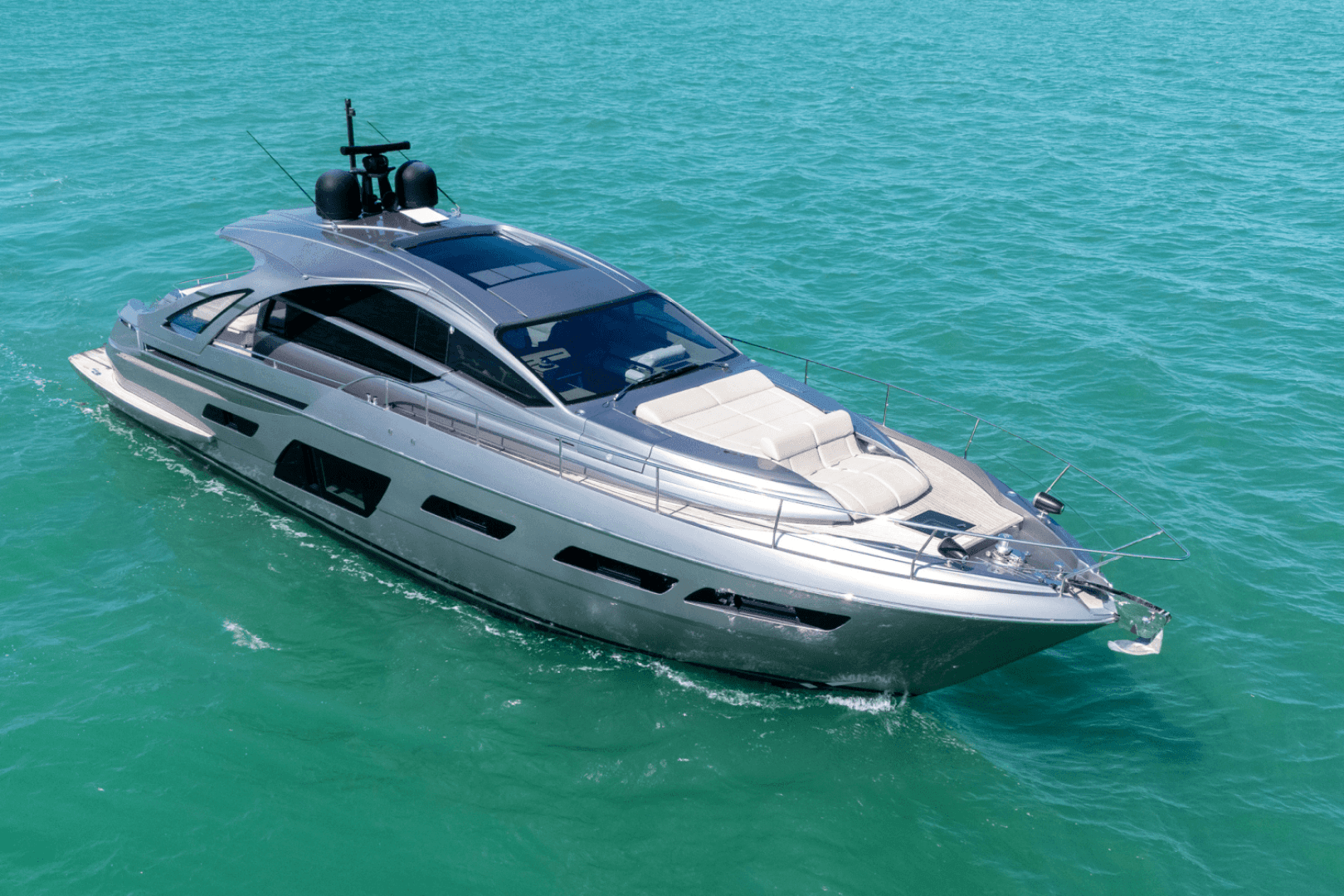 2020 Pershing 7X — photo 7