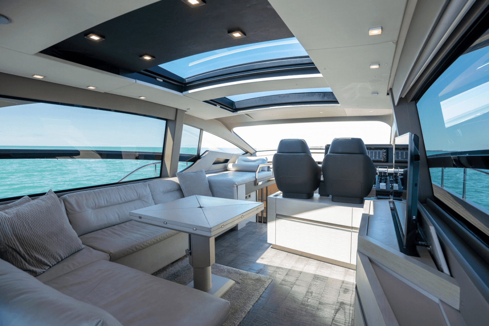 2020 Pershing 7X — photo 67