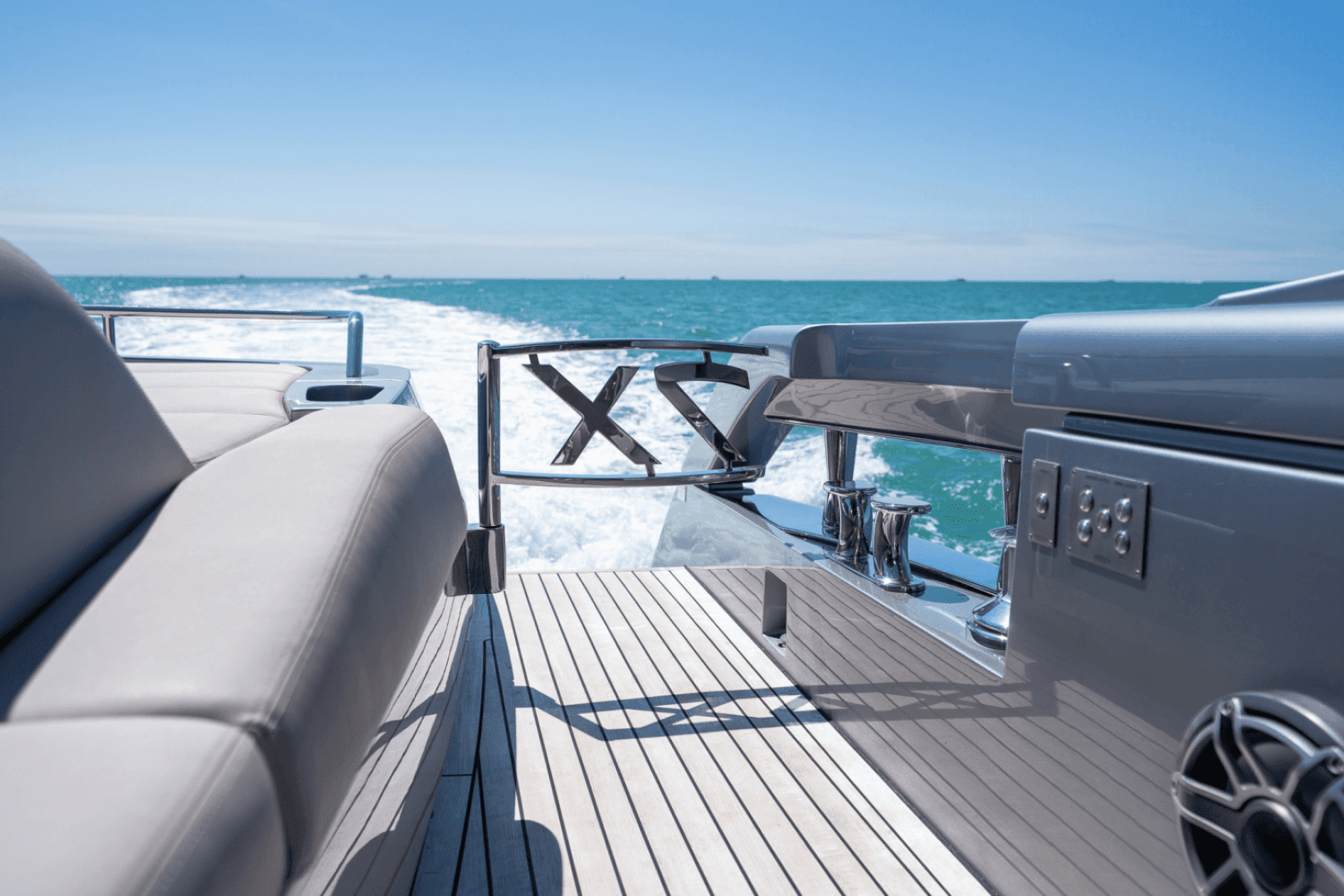 2020 Pershing 7X — photo 49