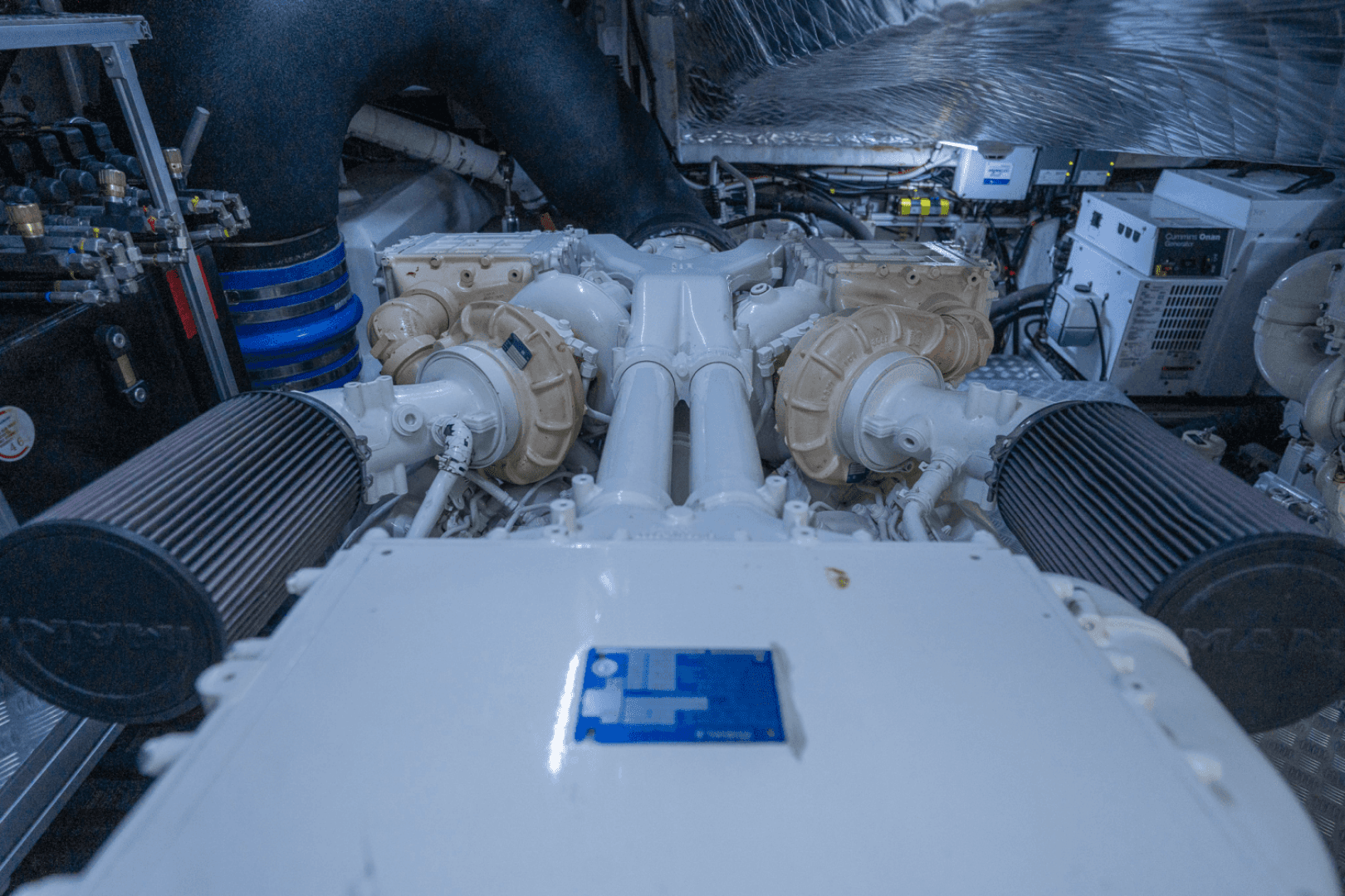 2020 Pershing 7X — photo 74