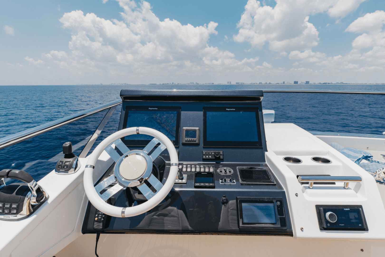 2019 Azimut 77S — photo 84