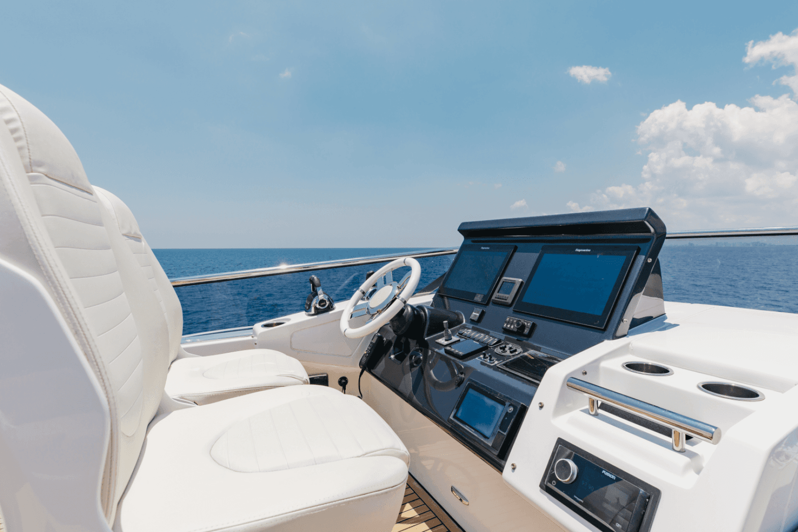 2019 Azimut 77S — photo 83