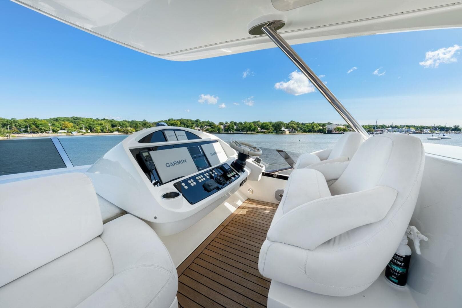 2016 Sunseeker Manhattan 65 — photo 30
