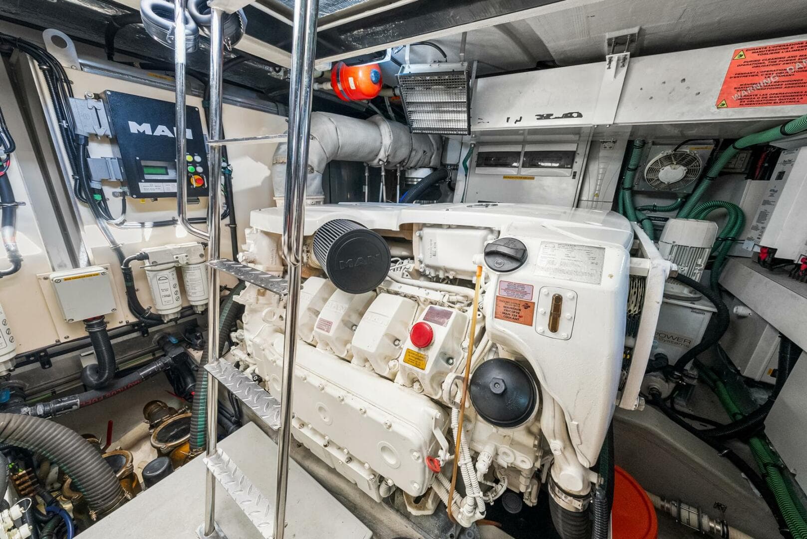 2016 Sunseeker Manhattan 65 — photo 123