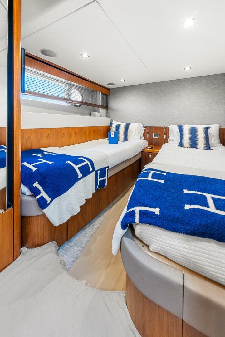 2016 Sunseeker Manhattan 65 — photo 67