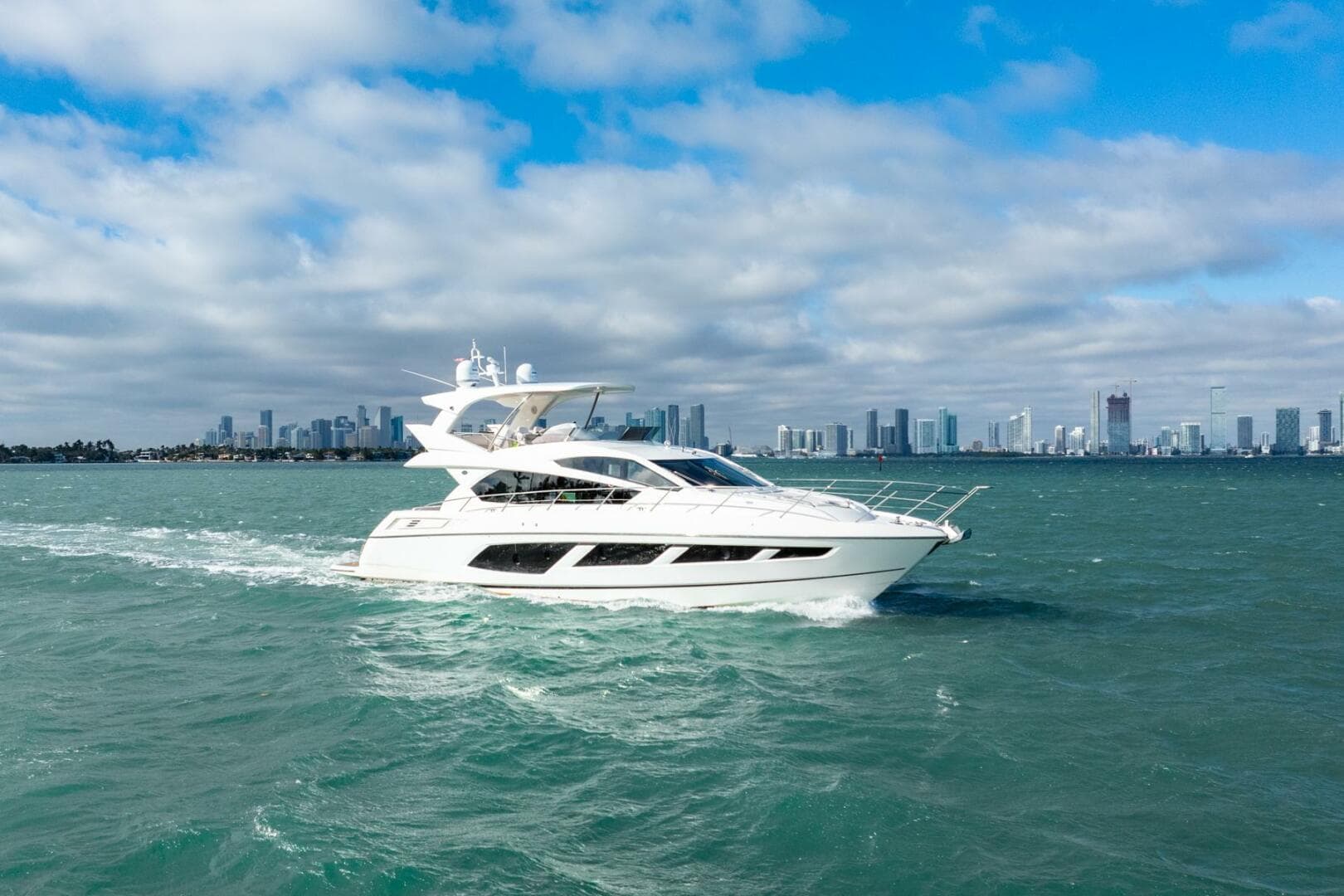 2016 Sunseeker Manhattan 65 — photo 25