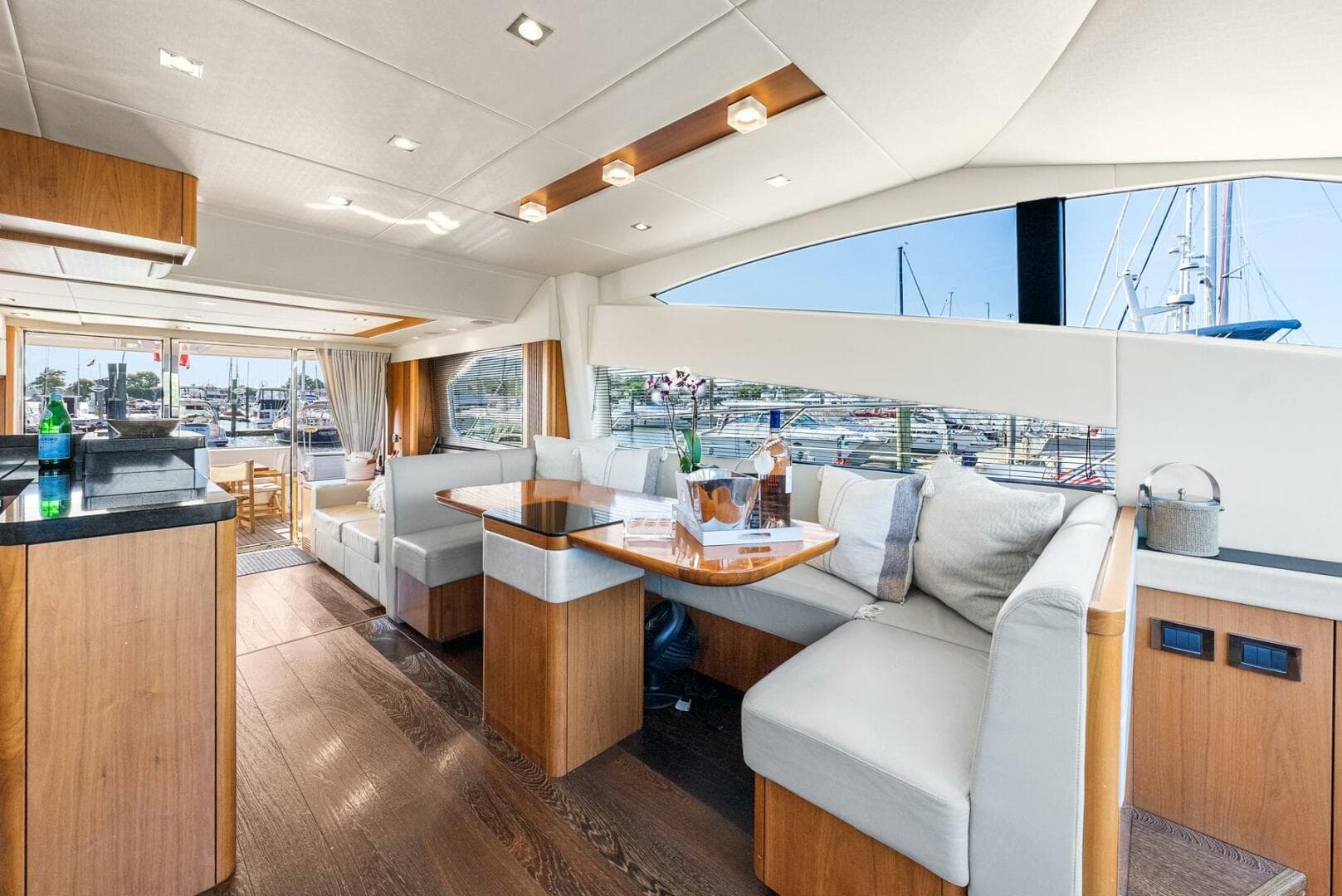2016 Sunseeker Manhattan 65 — photo 103