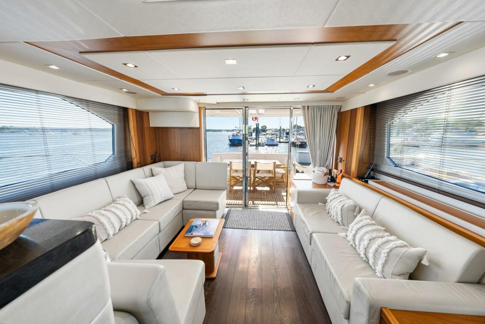 2016 Sunseeker Manhattan 65 — photo 107