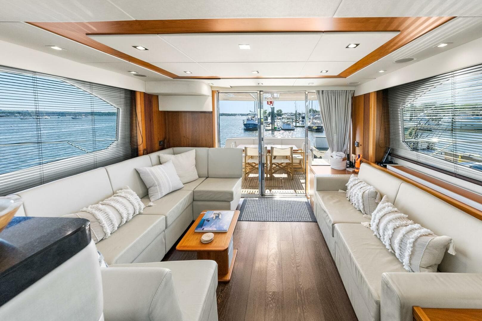 2016 Sunseeker Manhattan 65 — photo 108