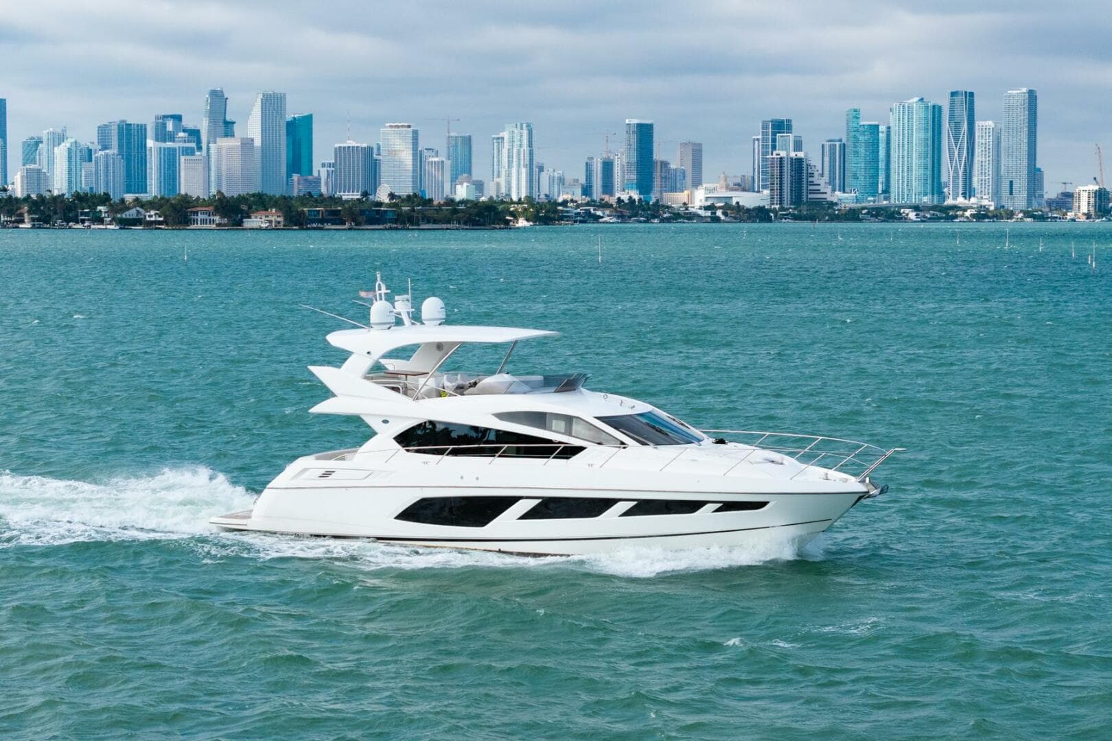 2016 Sunseeker Manhattan 65 — photo 11