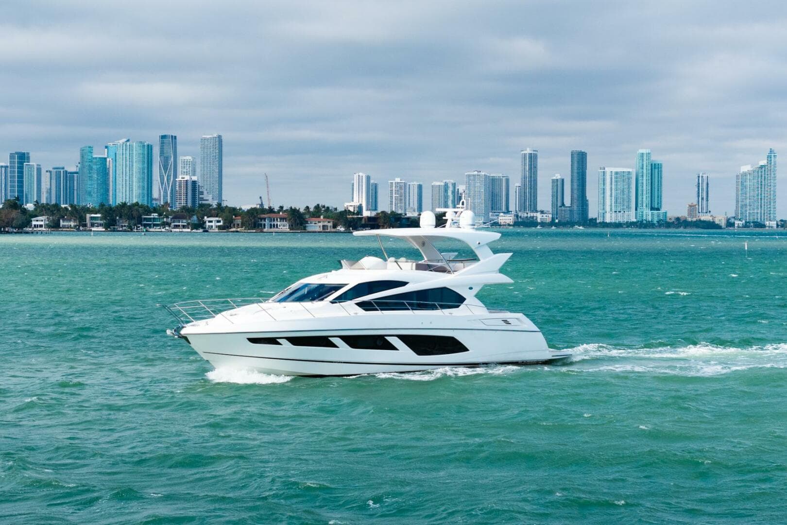 2016 Sunseeker Manhattan 65 — photo 14