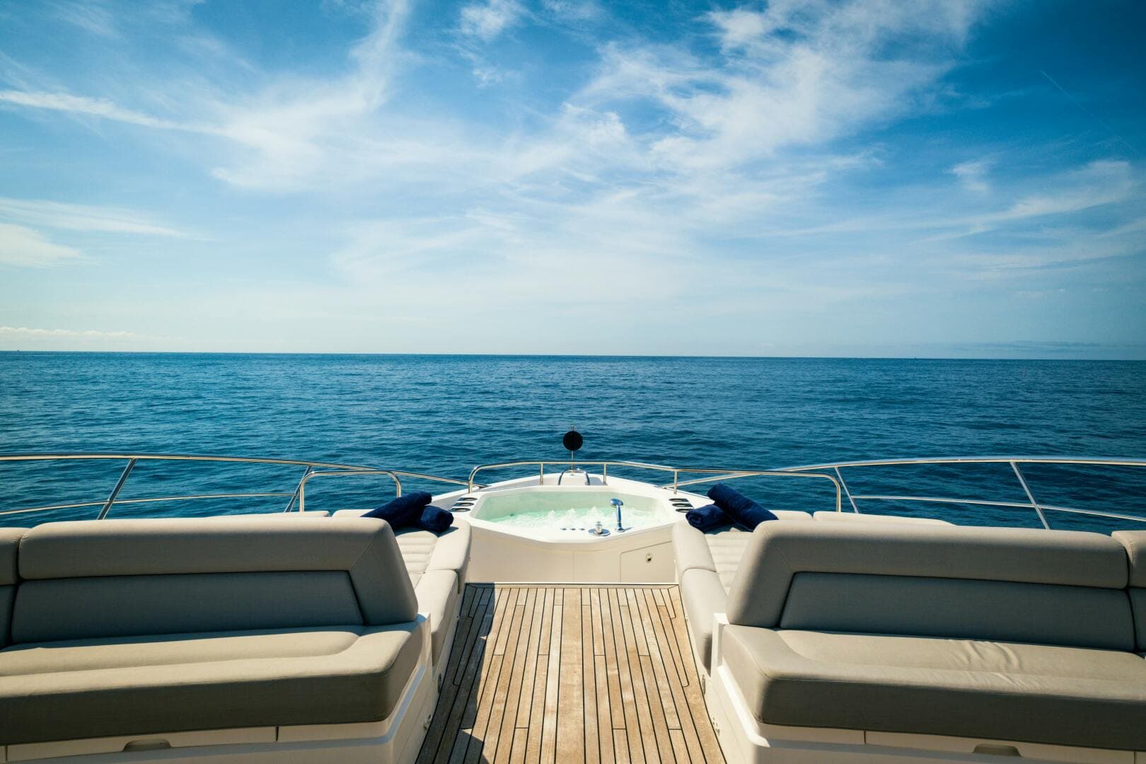 2018 Sunseeker 116 Yacht — photo 10