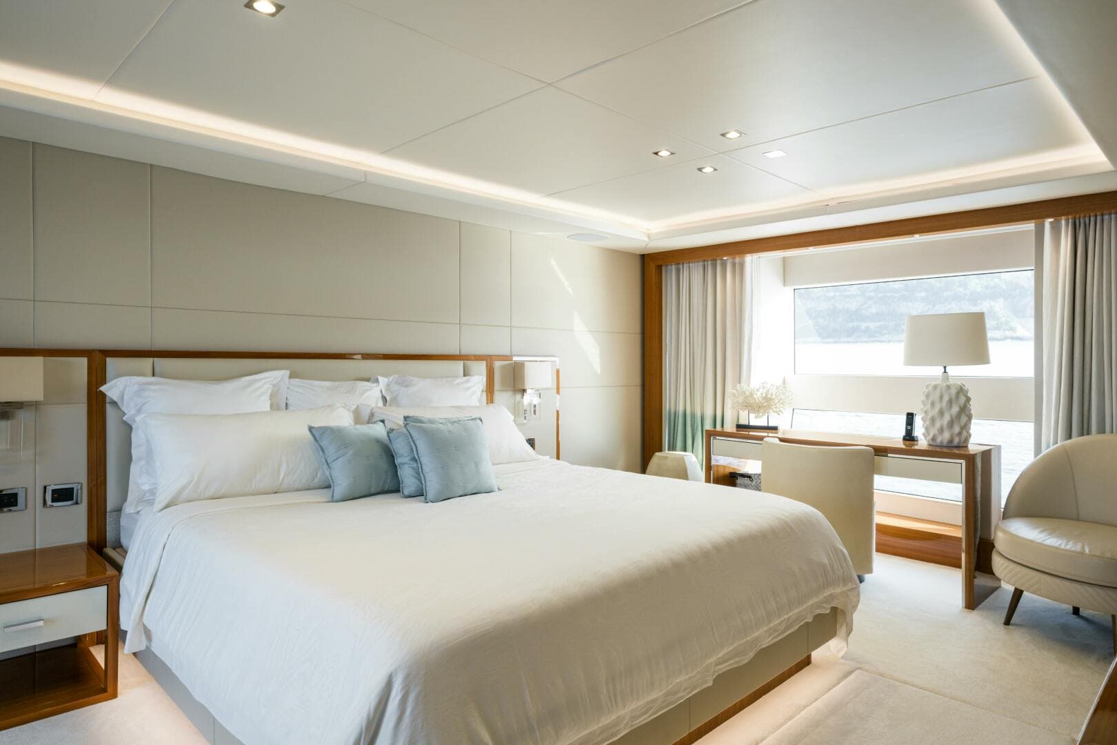 2018 Sunseeker 116 Yacht — photo 30