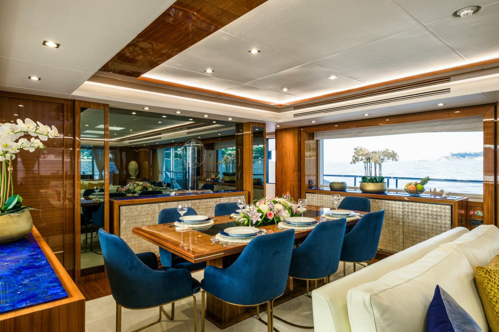 2018 Sunseeker 116 Yacht — photo 25